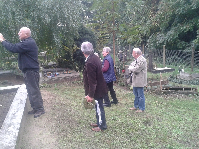2013-10-10 11.37.03.jpg